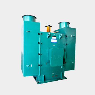 YR4502-4方箱式立式高压电机